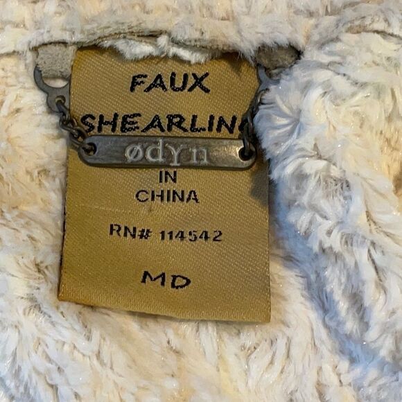 Odyn Faux Shearling Plush Open Front Vest Women's Size Medium boho festival warm - Picture 4 of 8